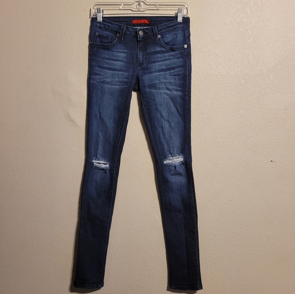 GJG DENIM Denim - GJG Denim Distressed Jeans